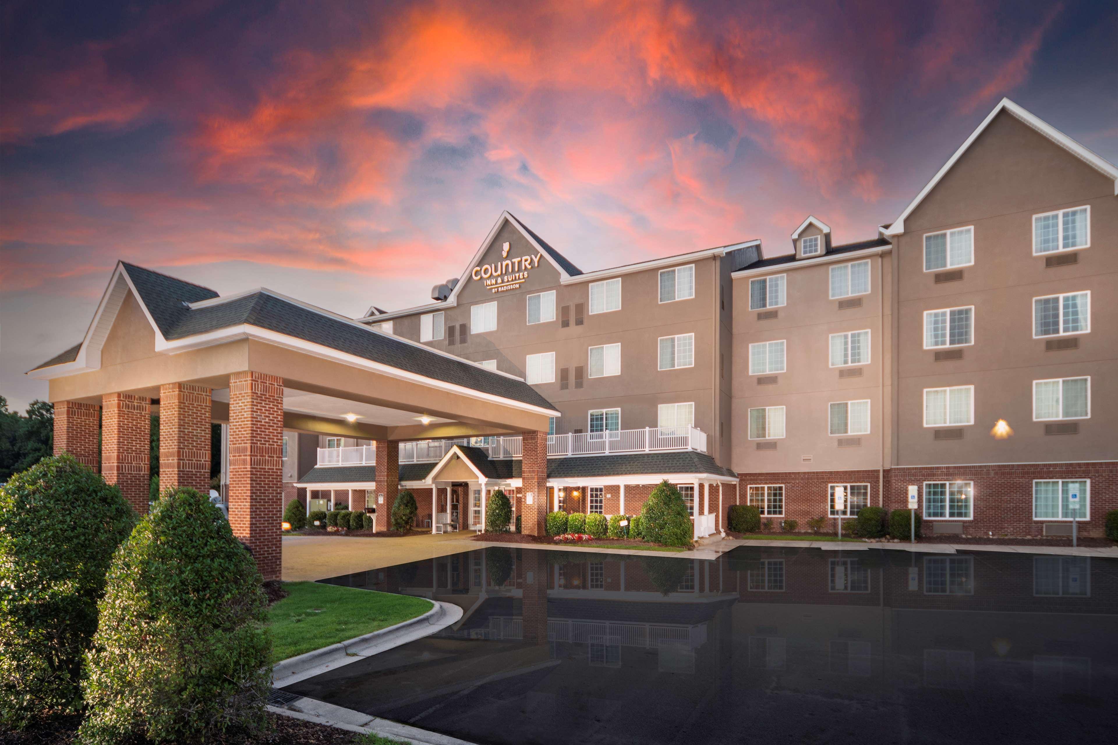 Country Inn & Suites By Radisson, Rocky Mount, Nc Luaran gambar