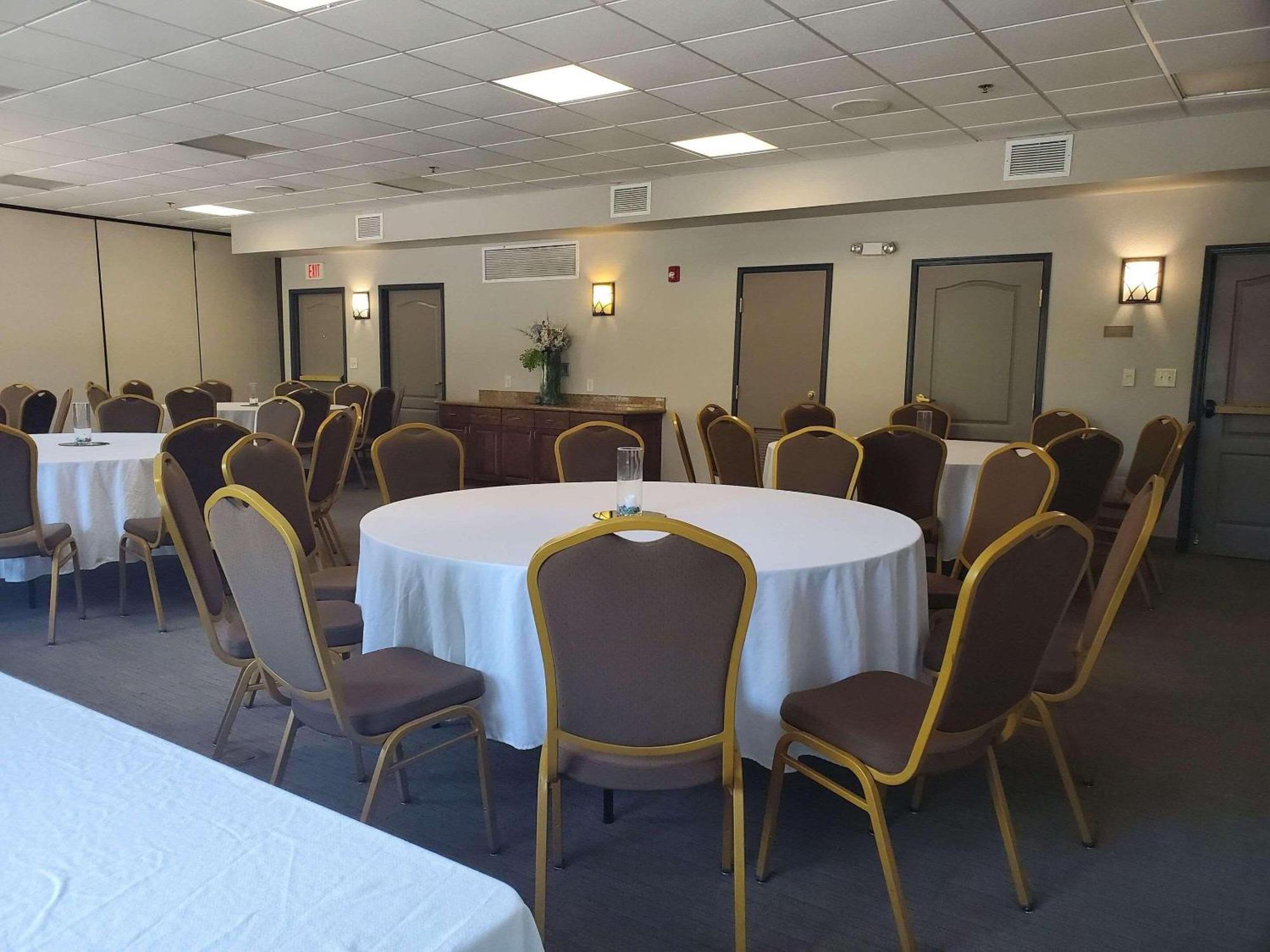 Country Inn & Suites By Radisson, Rocky Mount, Nc Luaran gambar